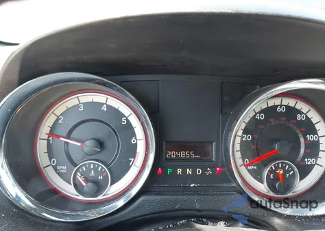 2016 Dodge Grand Caravan Sxt z USA, uszkodzony, nr VIN 2C4RDGCG3GR176568